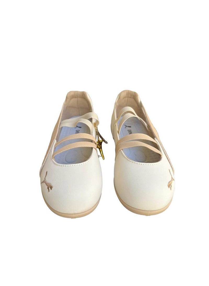 Puma Shoes For Woman - Image 4