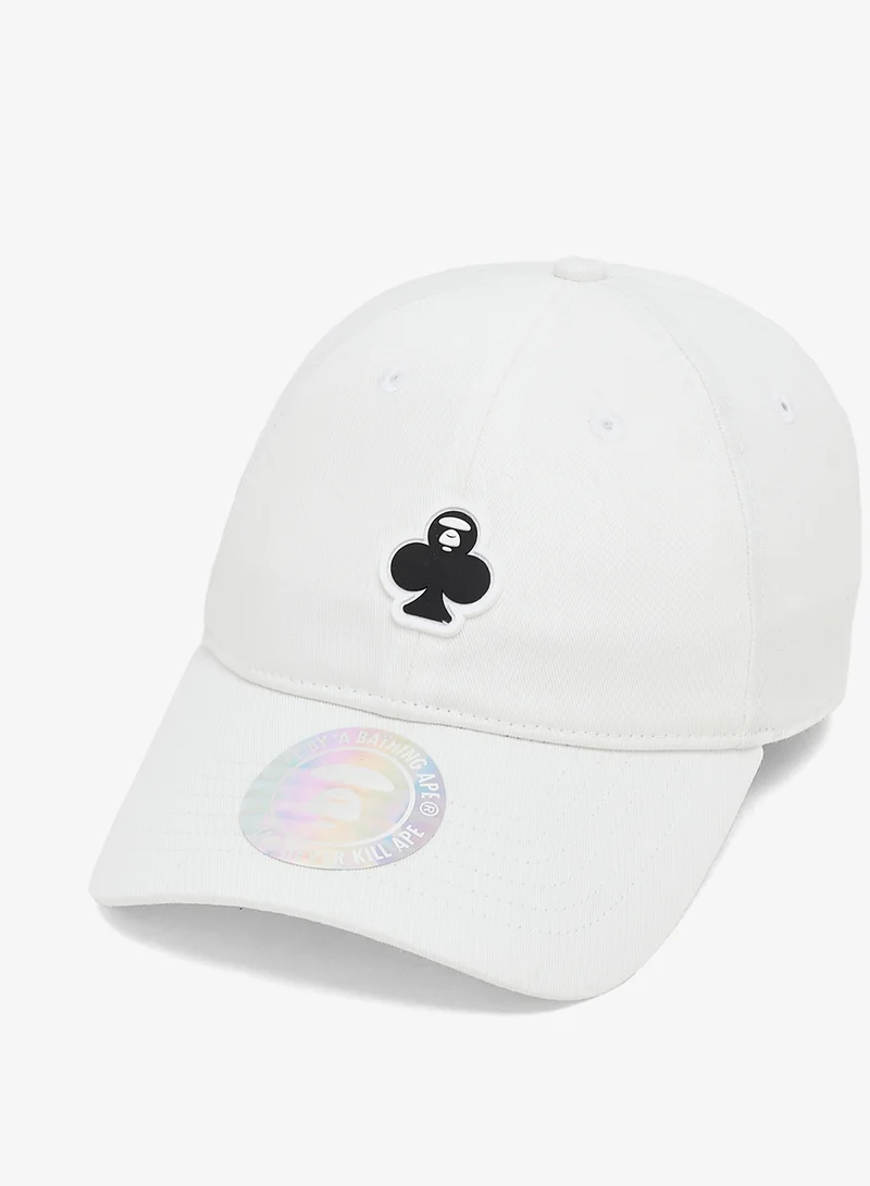 ايه ايه بي إي قبعة بشعار  على شكل وجه القمر والبرسيم