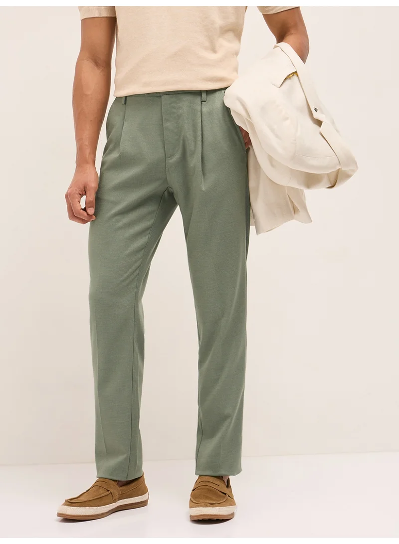 ذا بير هاوس Men’s formal trouser for everyday wear, smart, stylish and comfortable bottom wear for office, business meetings and formal occasions, perfect choice to elevate your professional look