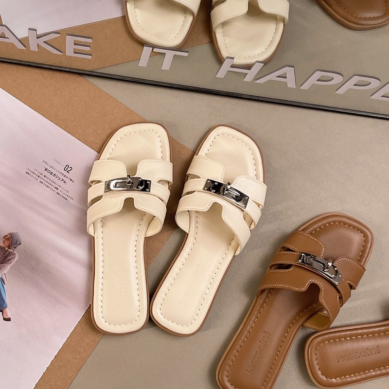 Women's Flat Flip Flops Slides - Solid Color, Lightweight - Image 4