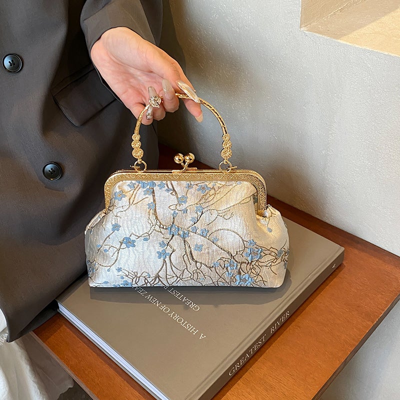 New Chinese Style Embroidered Crossbody Bag - Image 2
