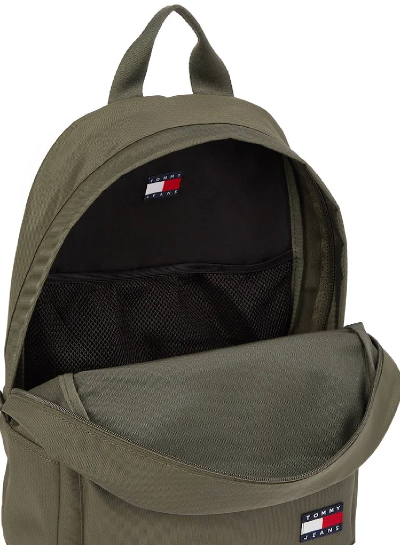 تومي جينز حقيبة بنمط قبة إيسنشال