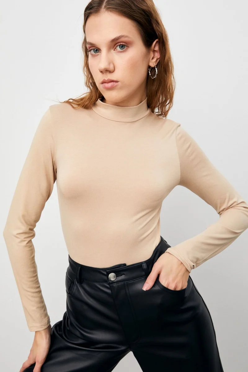 بيبانتولون BIPANTOLON Women's 2-Pack Slim Fit Bodysuits
