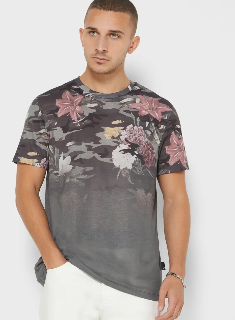 BURTON Camo Floral Print Faded Crew Neck T-Shirt