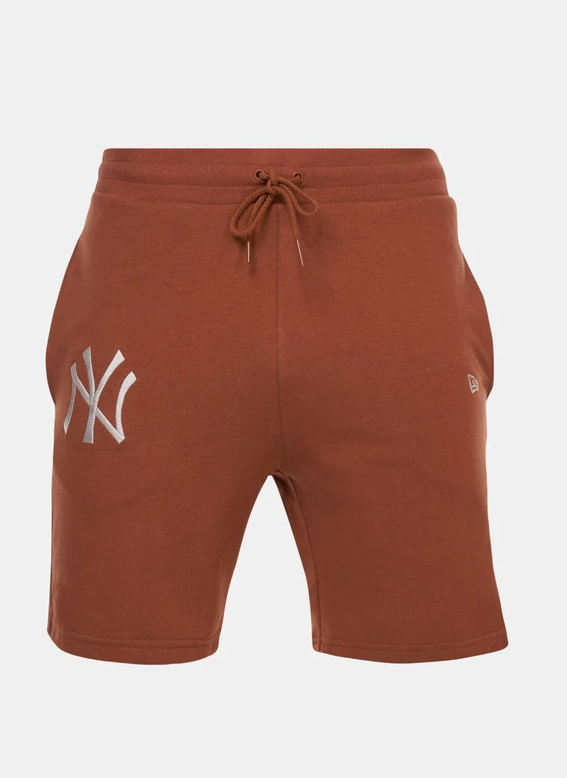 نيو ايرا Men's MLB New York Yankees League Essential Shorts