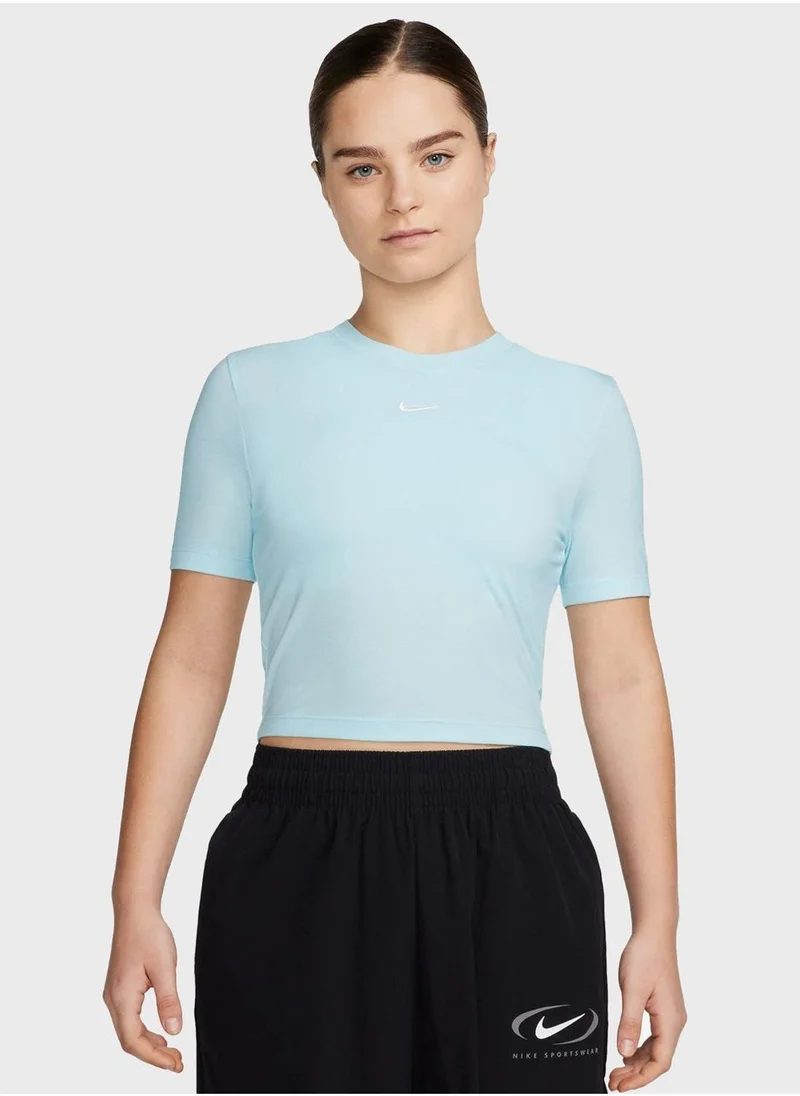 Nike Nsw Essential Slim Cropped T-Shirt