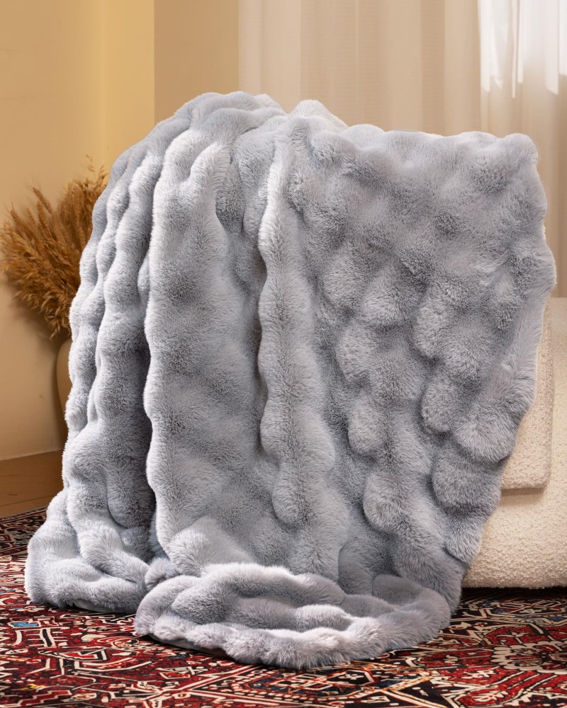 blunique Ultra Soft Cozy Faux Fur Throw Blanket, Fuzzy Plush Thick Bubble Blanket, Oversize Luxury Fluffy Blanket for Couch, Bed, and Living Room, 50x60 Inches, Light Grey - Image 3
