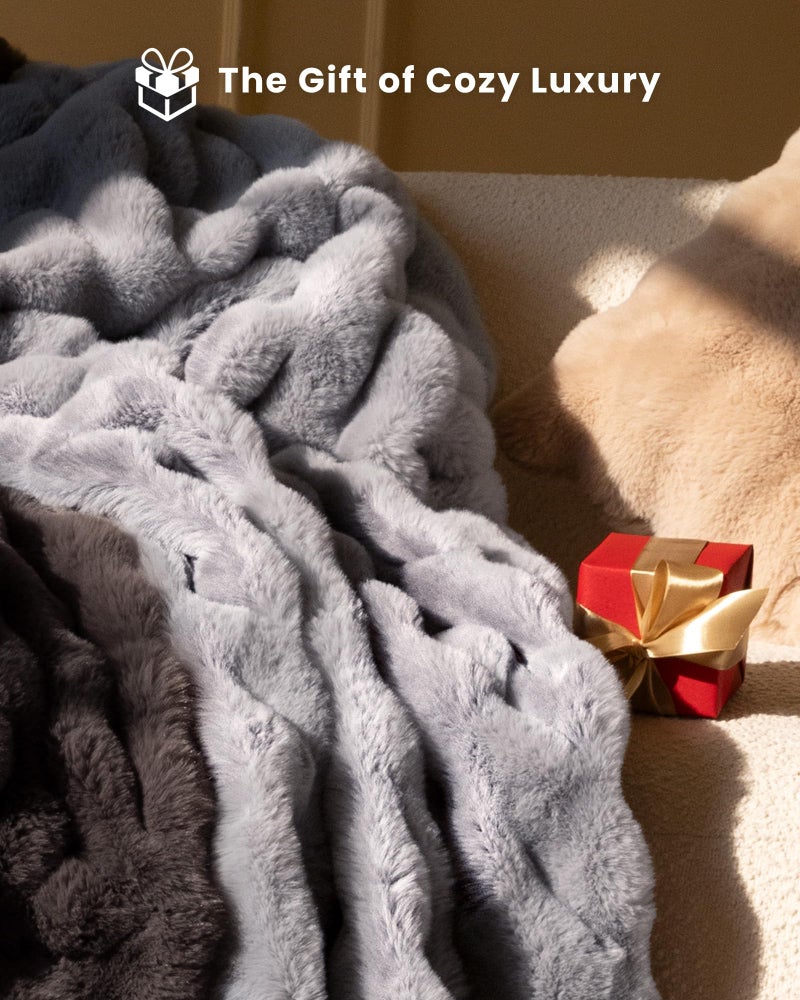 blunique Ultra Soft Cozy Faux Fur Throw Blanket, Fuzzy Plush Thick Bubble Blanket, Oversize Luxury Fluffy Blanket for Couch, Bed, and Living Room, 50x60 Inches, Light Grey - Image 5