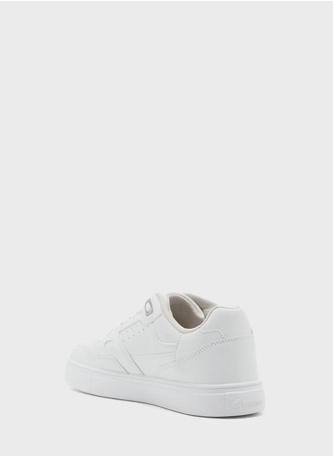Spanning For Seventy Five Court Sneakers
