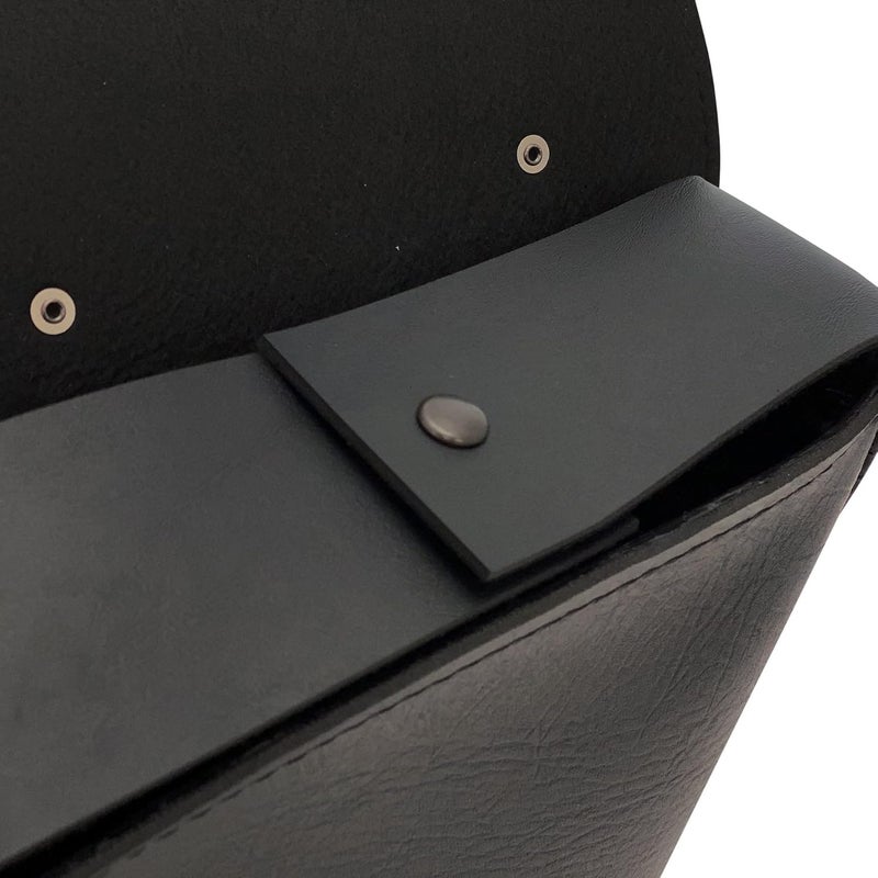 Dowco Willie & Max Triangulated Leather Motorcycle Swingarm Bag - Black, 9 Liter Capacity - Image 4