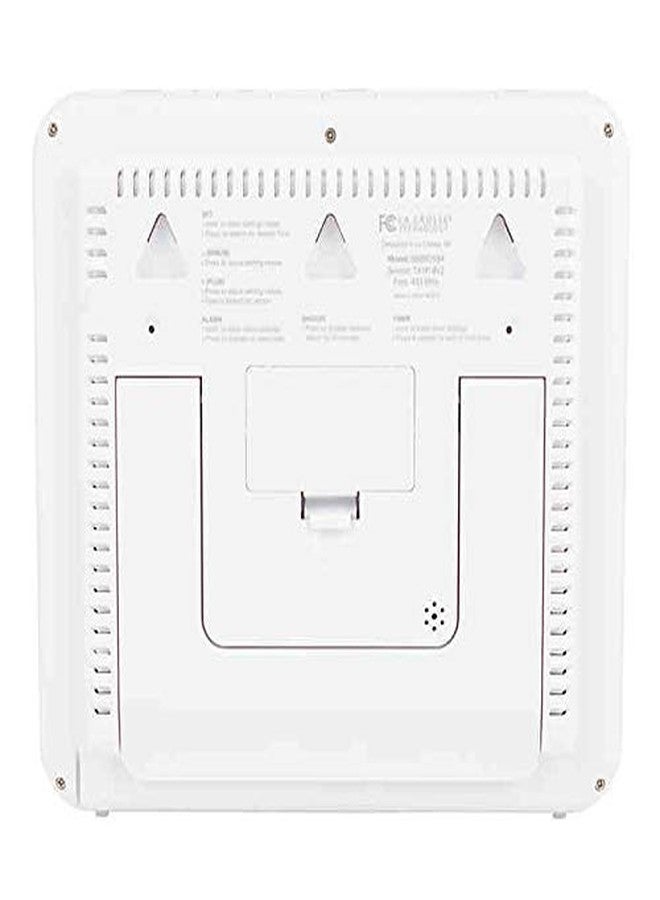 La Crosse Technology La Crosse Atomic Digital Wall Clock with in/Outdoor Temperature in Black/White - Image 3