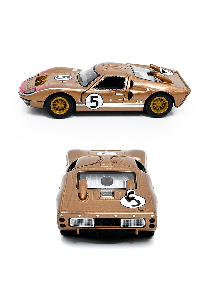 Kinsmart كينسمارت 1:32 1966 فورد GT40 MKII إصدار التراث نموذج سيارة مصنوعة من المعدن – لعبة سحب للخلف للأطفال وجامعي التحف - Image 3