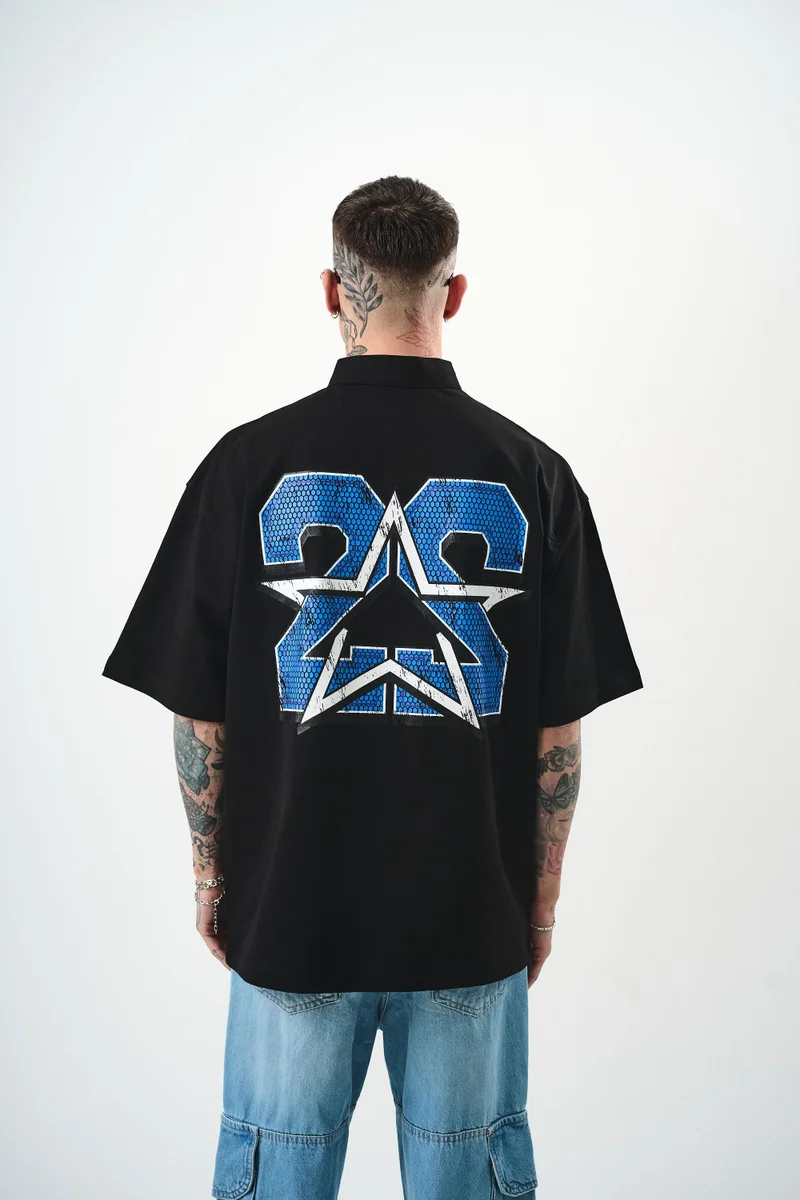 ريسباير تيشيرت رجالي أسود بطبعة نصف سحاب مقاس كبير