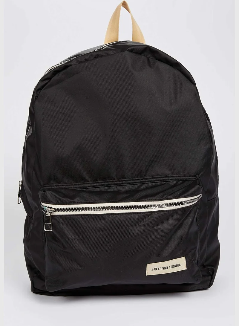 DeFacto Basic Zippered Backpack