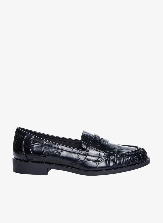 Bata Croc‑Effect Penny Loafers
