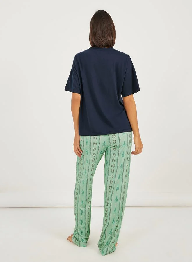 ستايلي Country Girl Graphic Print T-Shirt and Pyjama Set