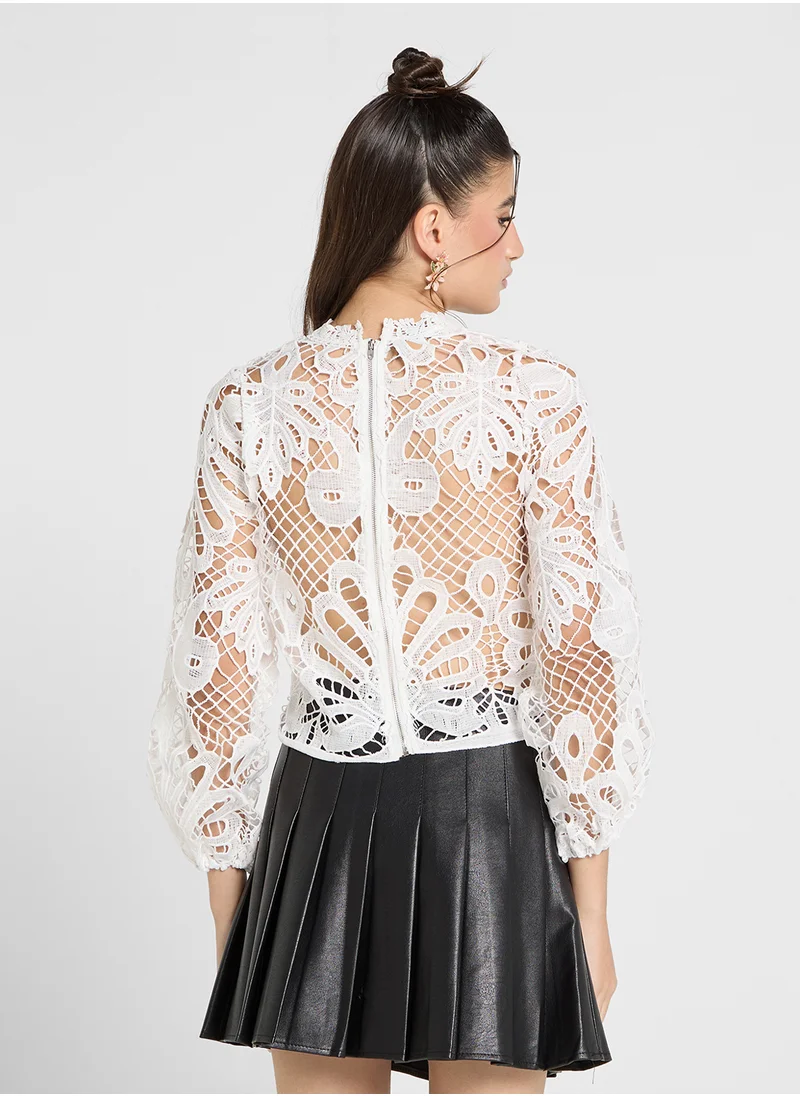 جينجر Cutwork Detail Shirt