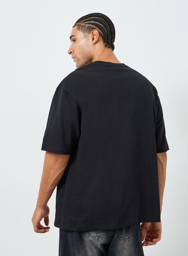 Styli Men Black Oversized Retro Ornate Printed T-Shirt - Image 4