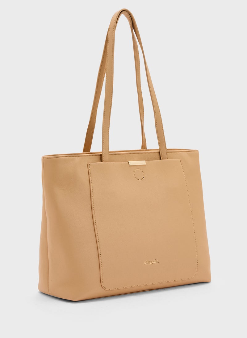 خزانة حقيبة يد نسائية بتفاصيل معدنية للاستخدام اليومي - Image 3