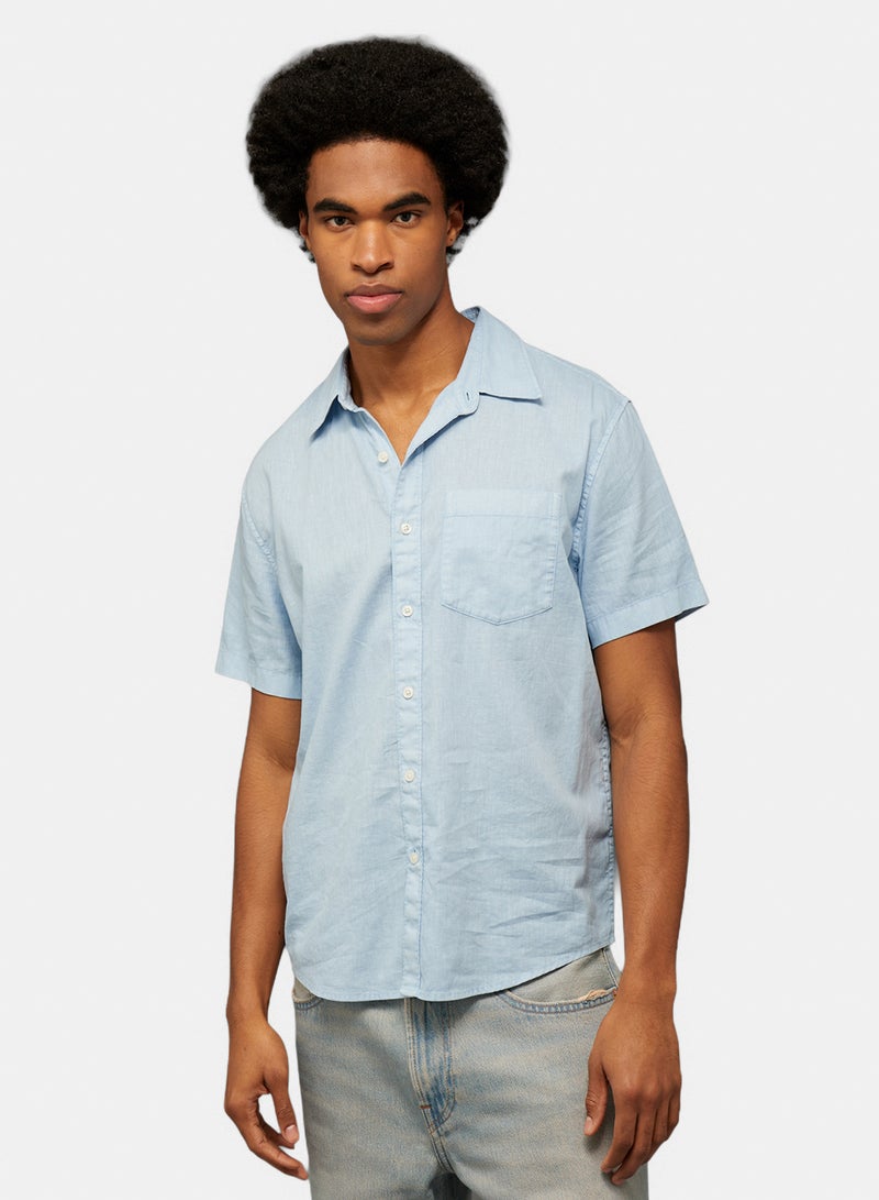 American Eagle AE Linen-Blend Short-Sleeve Button-Up Shirt - Image 1