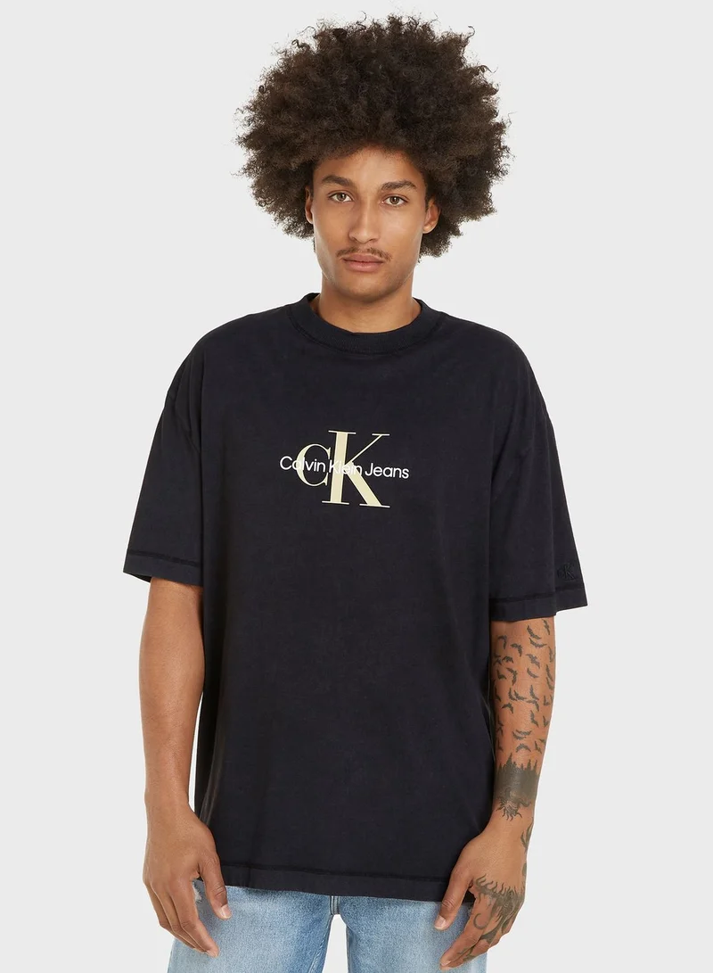 Calvin Klein Jeans Logo Crew Neck T-Shirt
