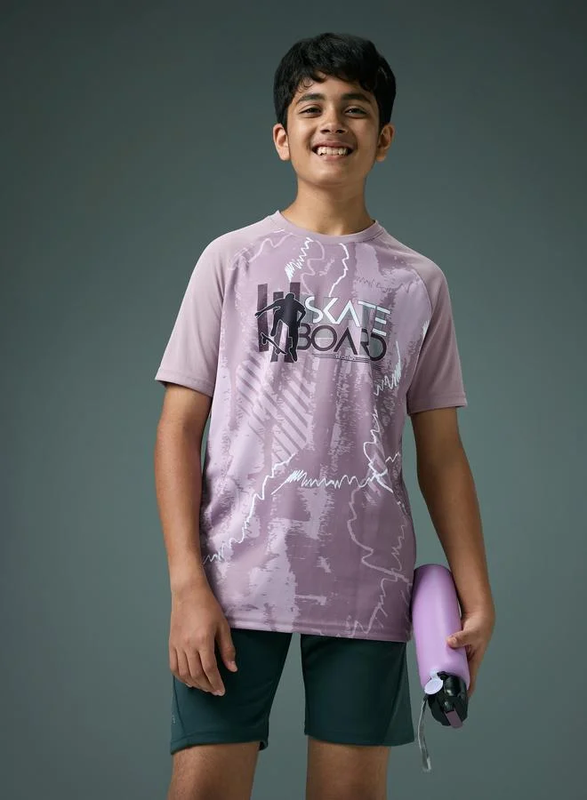 تكنوسبورت تيشيرت رياضي مطبع بقصة سليم فت