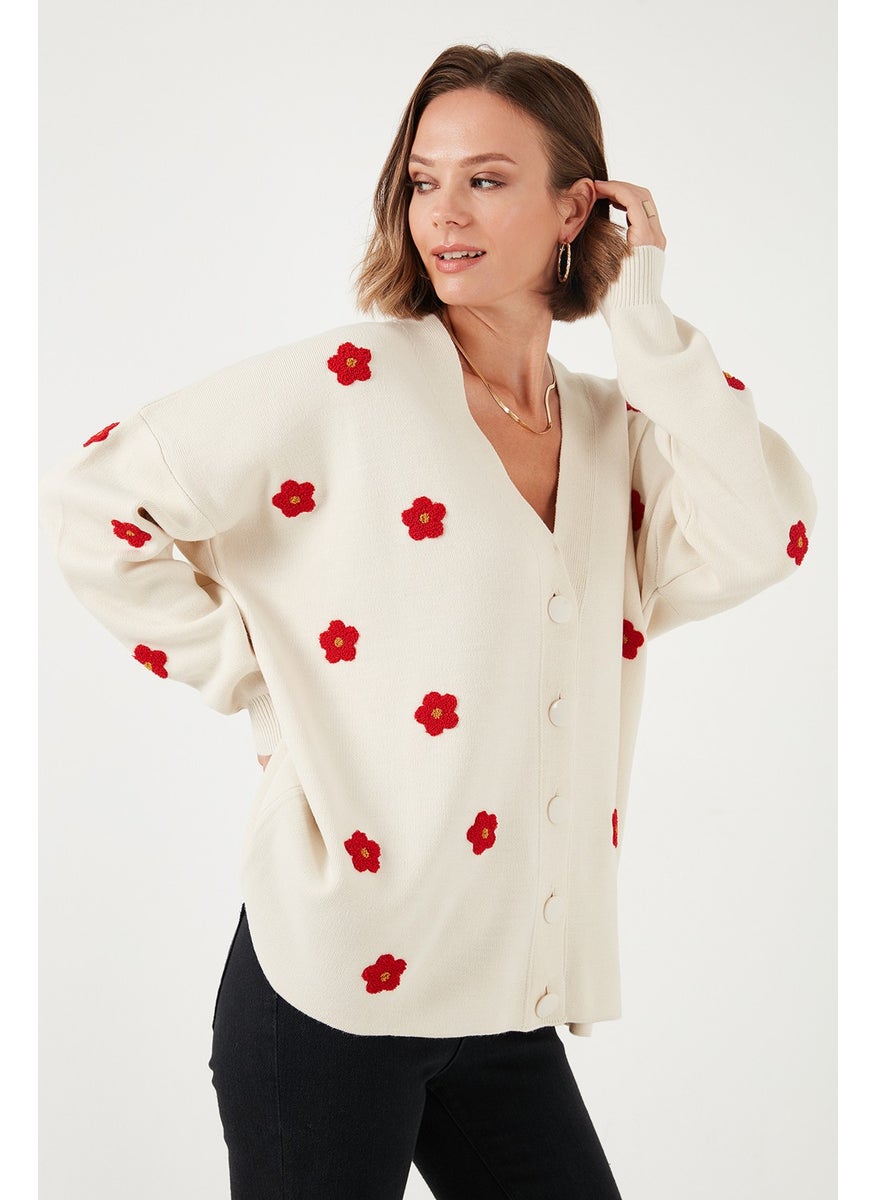 Lela Oversize Fit Floral Buttoned V Neck Soft Acrylic Women's Cardigan 4616192  - Image 4