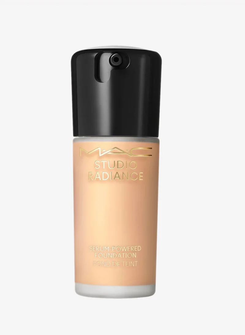 ماك كوزمتيكس اساس ستوديو راديانس معزز بالسيروم، ان سي 15