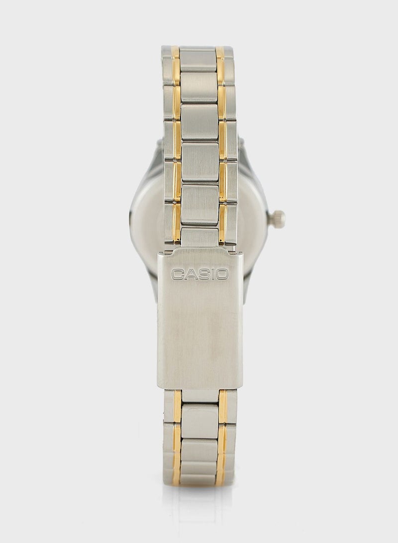 كاسيو ساعة يد بعقارب وسوار من الفولاذ - Image 4