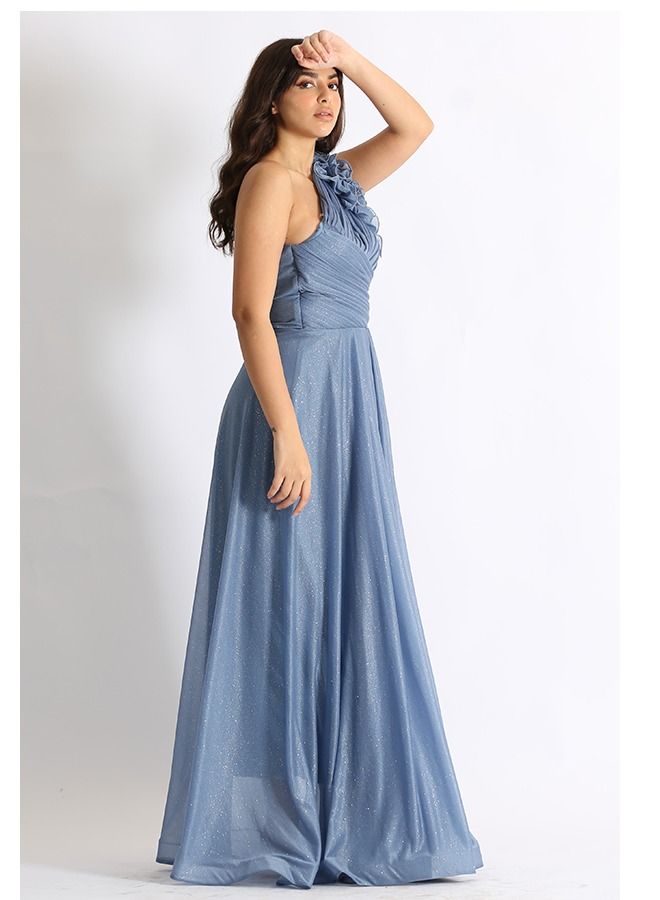 مودرن ديزاين فستان سهرة طويل ناعم لمعة كتف واحد على فصة كلوش - Image 2