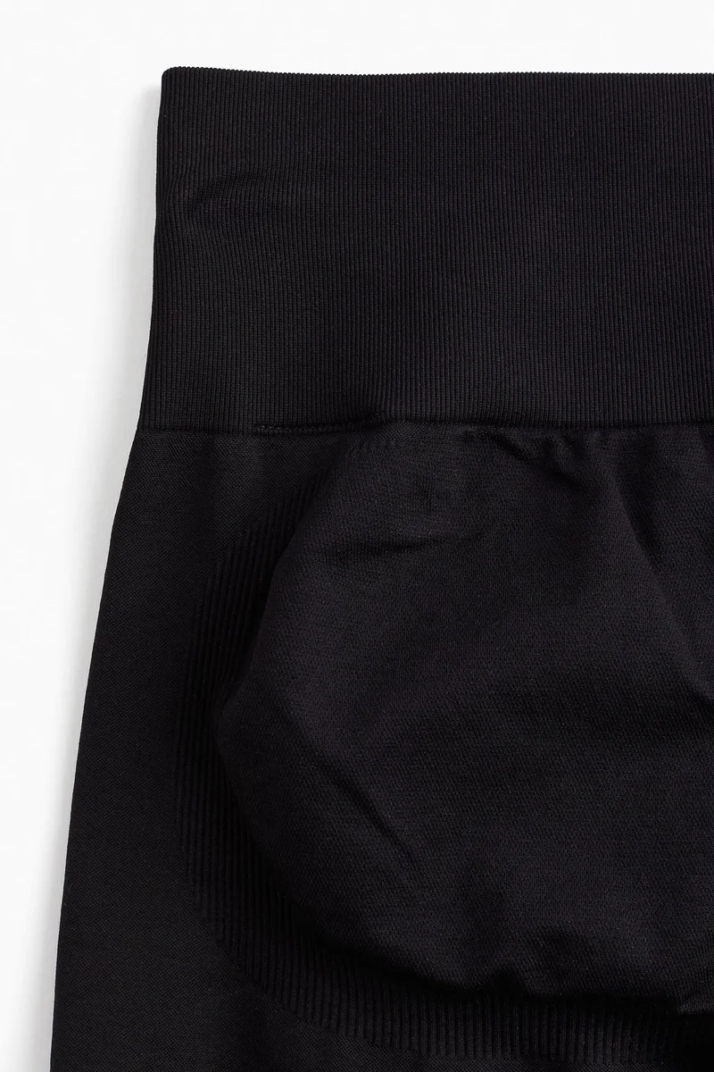 H&M DryMove™ Seamless Sports cycling shorts