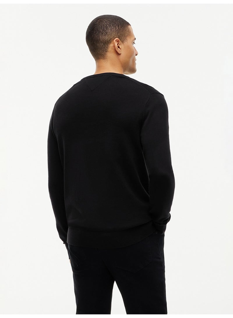 TOMMY HILFIGER Flag Crew Neck Jumper - Image 4