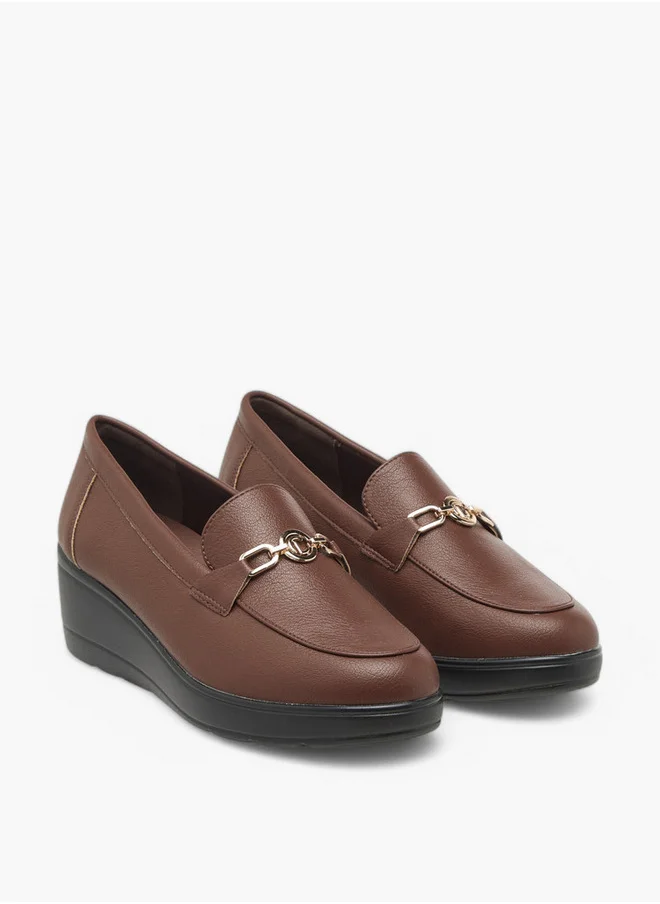 لو كونفورت Women's Metal Accent Slip-On Comfort Loafers with Wedge Heels