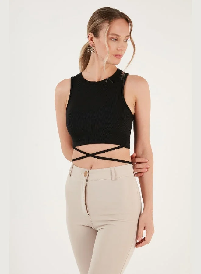 ليلا بلوزة نسائية قصيرة بفتحات متقاطعة