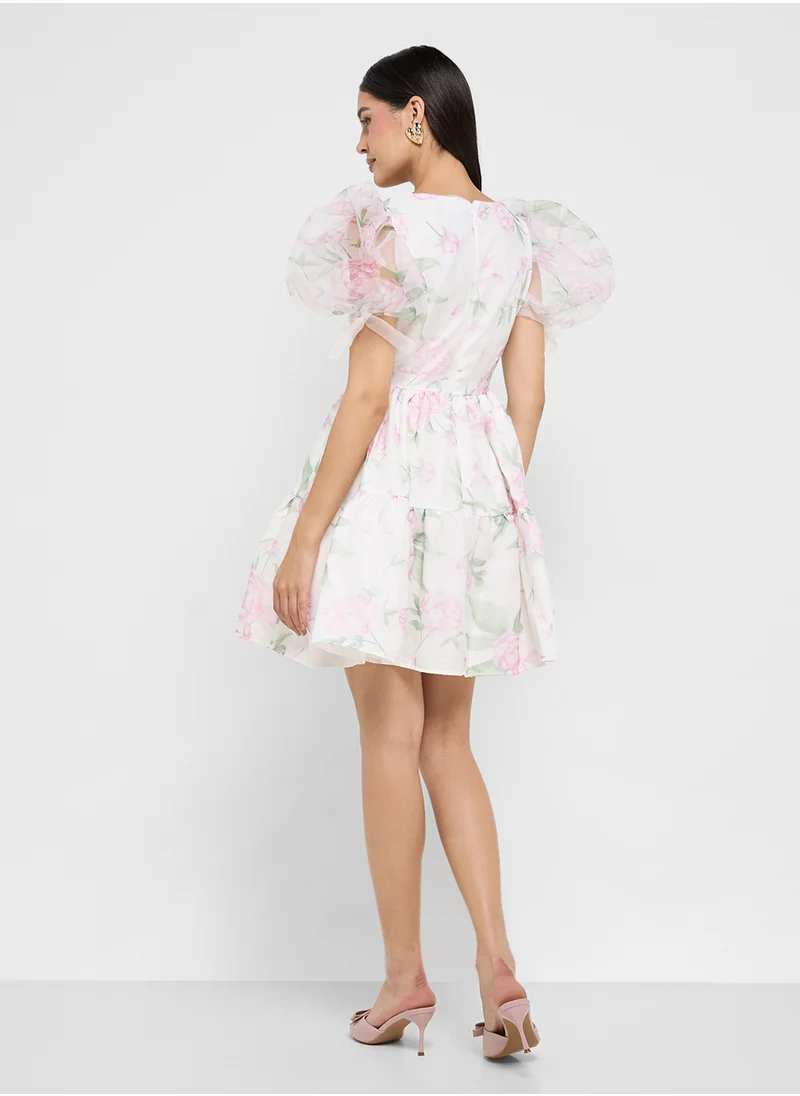 جينجر بوتيك Floral Puff Sleeve Dress