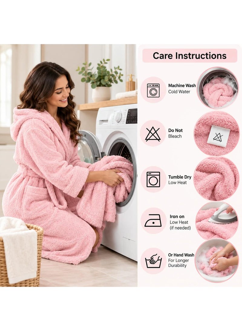 سوفيرا برنص استحمام نسائي فاخر مقاس XL بغطاء رأس وحزام خصر – برنص حمام حريمي ناعم وطويل للمنزل – برنص حمام نسائي أنيق ومريح للاسترخاء وبعد الاستحمام والاستخدام اليومي - Image 4