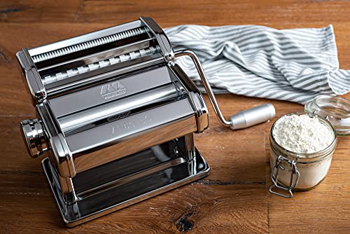 Marcato Made in Italy Atlas 150 Design Manual Pasta Maker Machine, Chrome Steel. Makes Lasagna, Fettuccine & Tagliolini - Image 3