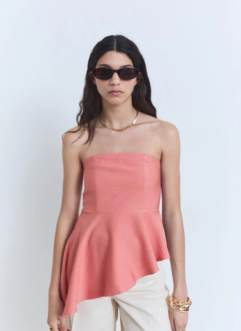 مانجو Asymmetrical Strapless Top