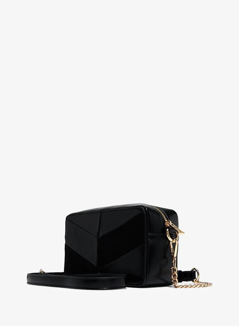 كول ات سبرنج Estera Ladies Black Cross Body Bag