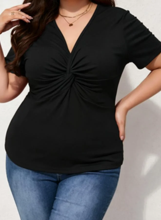 تايك تو Plus Size Black Solid V-Neck Gathered Details Top
