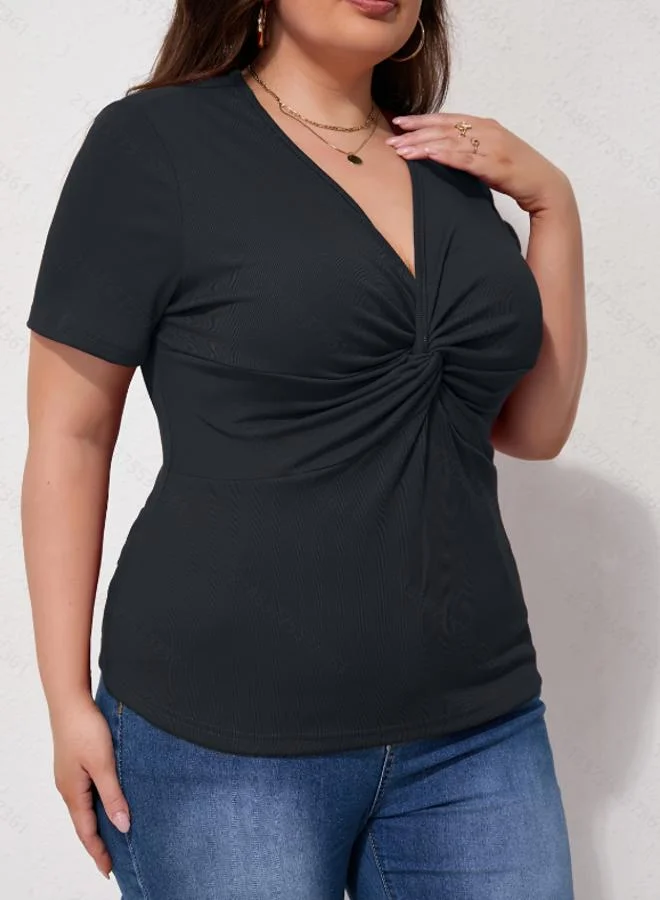 تايك تو Plus Size Black Solid V-Neck Gathered Details Top