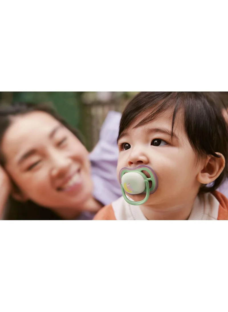 Philips Avent Philips Avent Ultra Air Nighttime Soothers - Orthodontic Design, for Babies 6-18 Months, Glow in The Dark, Soft Silicone Symmetrical Teat, BPA-Free, with Sterilizing Case, 2 Pack, SCF376/29