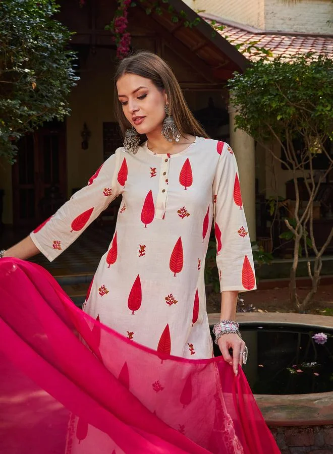 SASSAFRAS SASSAFRAS White and Red Floral Straight Kurta with Pencil Pants and Dupatta Set