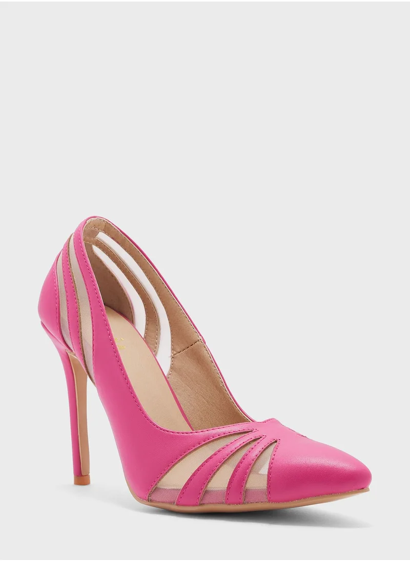 Khizana Cutout Detail Pointed Pump