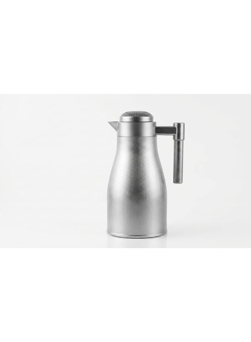 Modern serving pot in matte gray – 1 liter capacity - Image 3