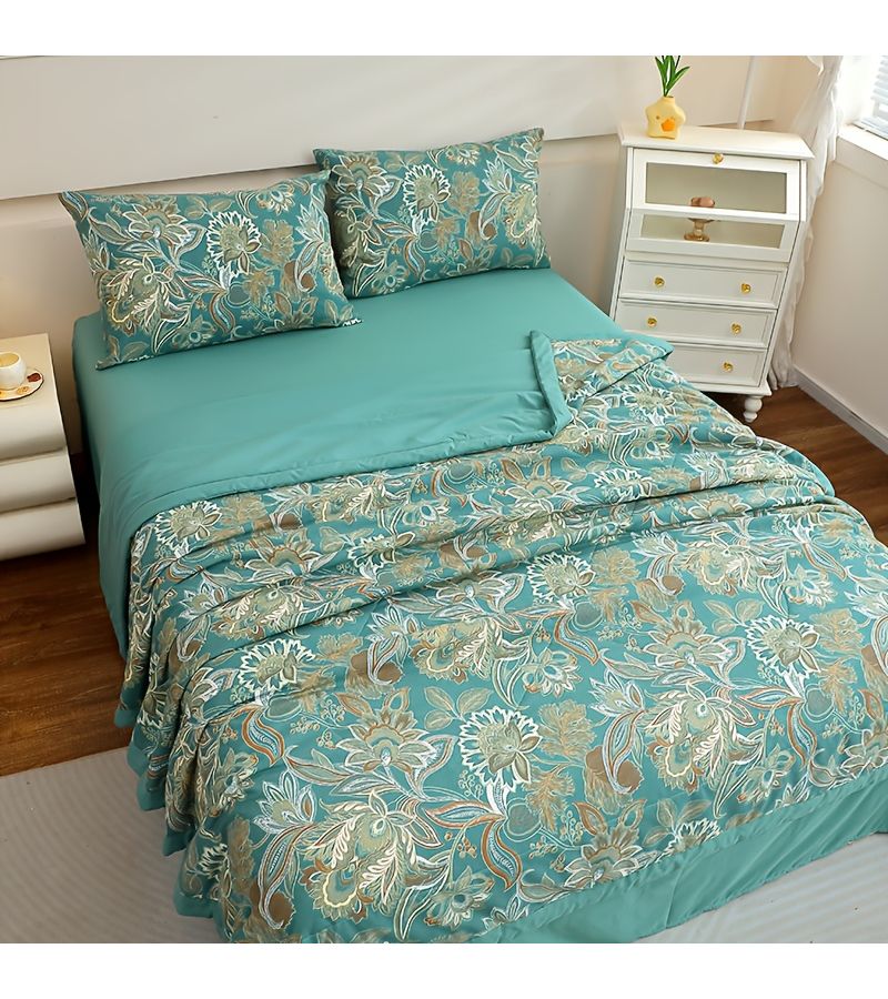 1 PC All Season Cooling Bedspread Lightweight Summer Comforter Dark Green Queen King Size Machine Washable Bed Cover Elegant for Hot Sleepers - Image 4