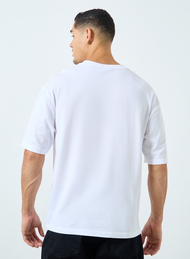 Styli Men White Oversized Graphic Print T-Shirt - Image 4