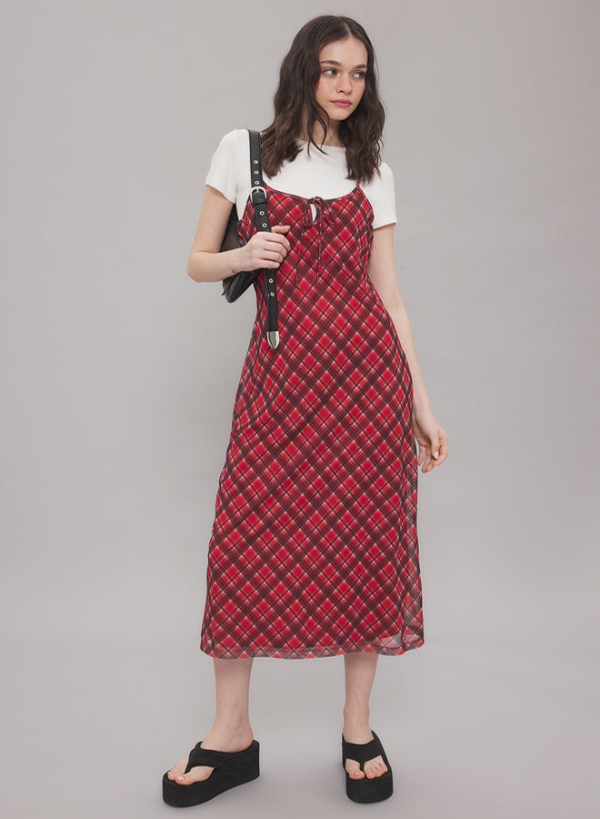 trendyol Red Lacing Detail Plaid Tulle Maxi Stretchy Knitted Dress - Image 1