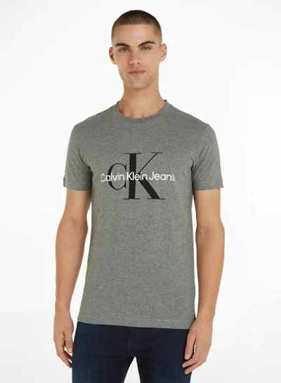 Calvin Klein Jeans Slim Fit T-Shirt