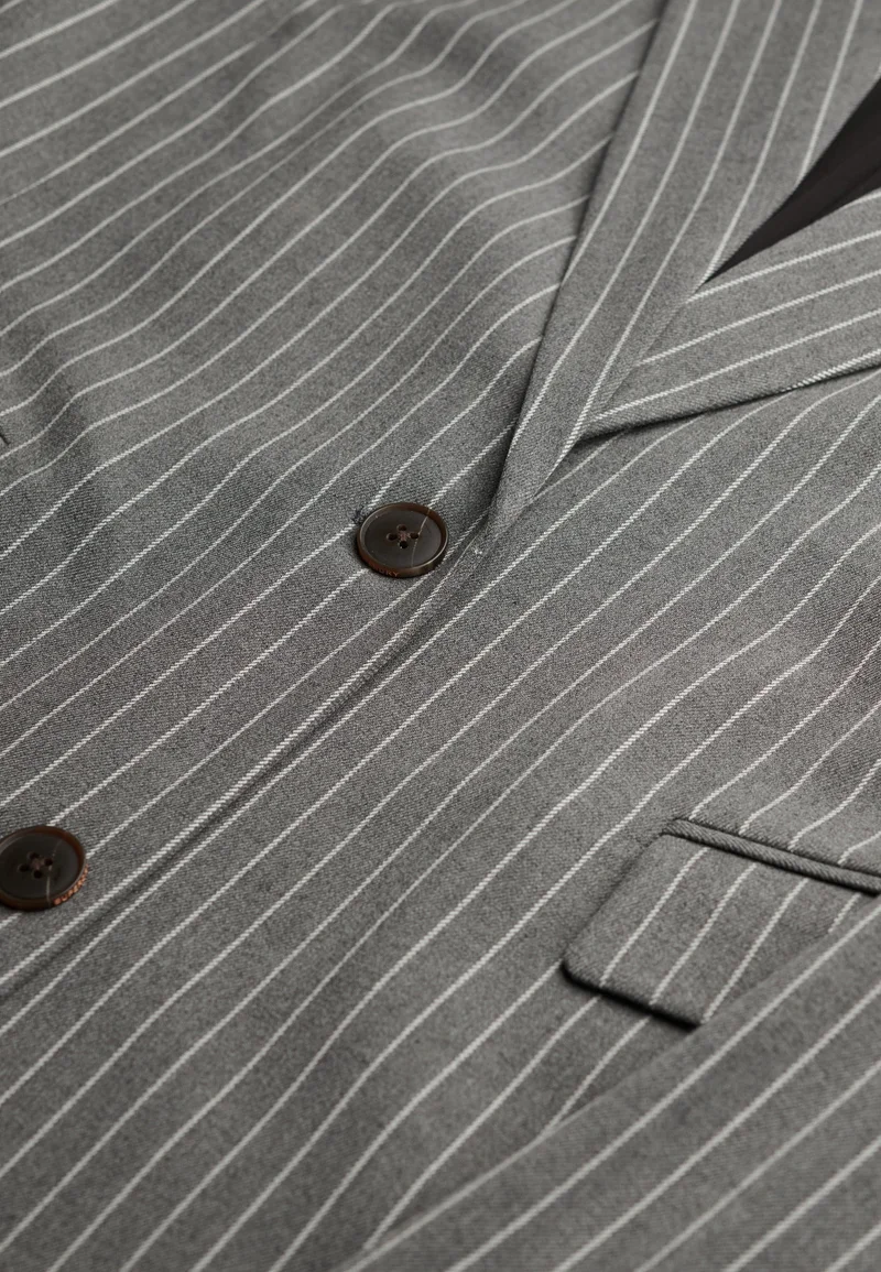 سوبر دراي Pinstripe Boyfriend Blazer